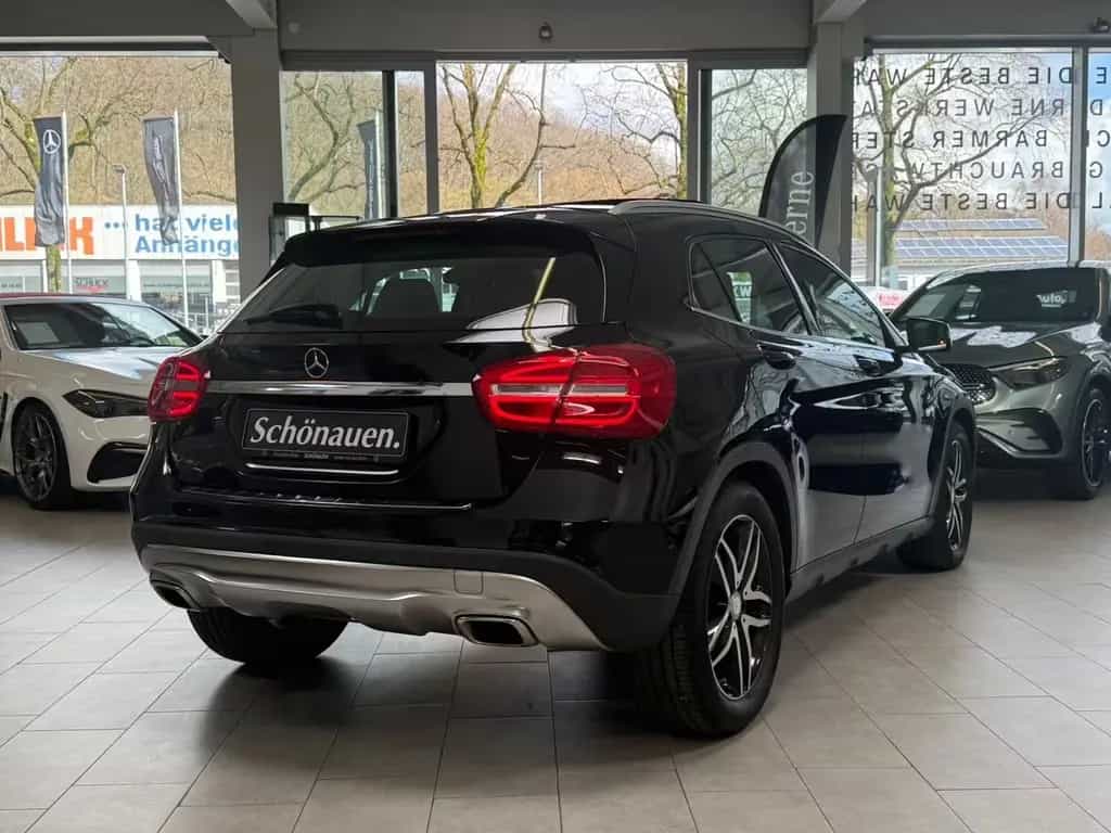 Mercedes-Benz GLA-Class 250 4M Urban COMAND+PANO+KAMERA+TOTW+SPURPKT 06/2014-photo-9