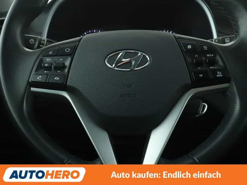 Hyundai TUCSON 1.6 TGDI Style 2WD *NAVI*TEMPO*PDC*SHZ* 11/2019-photo-18