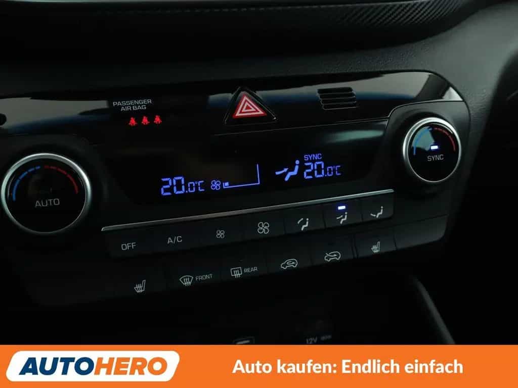 Hyundai TUCSON 1.6 TGDI Style 2WD *NAVI*TEMPO*PDC*SHZ* 11/2019-photo-21