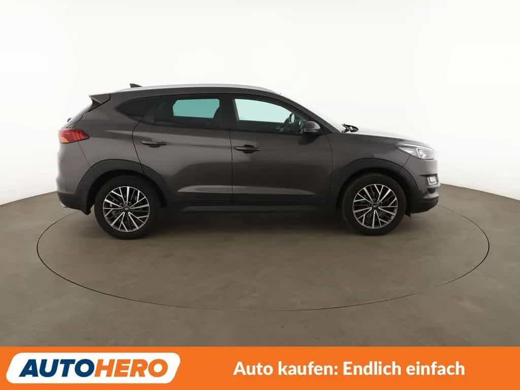 Hyundai TUCSON 1.6 TGDI Style 2WD *NAVI*TEMPO*PDC*SHZ* 11/2019-photo-6