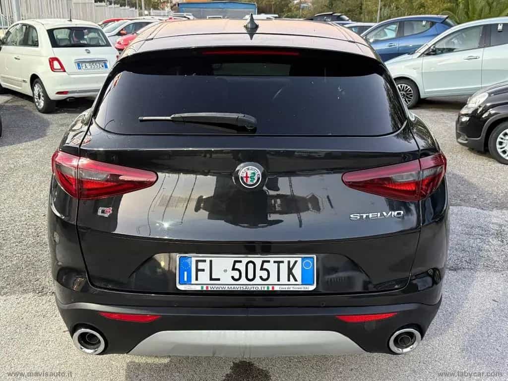 Alfa Romeo Stelvio ROMEO Stelvio 2.2 T.diesel 210 CV AT8 Q4 Ex 09/2017-photo-9