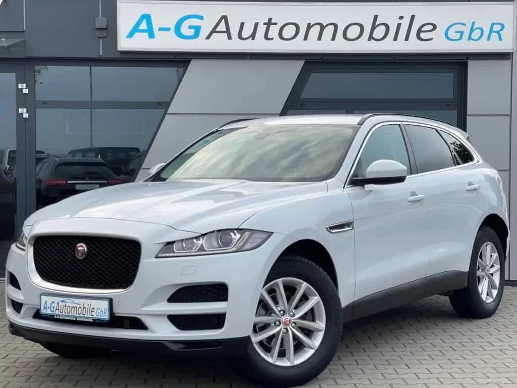 Jaguar F-Pace Portfolio AWD-Soundsystem-Rückfahrkamera 07/2020-photo-2