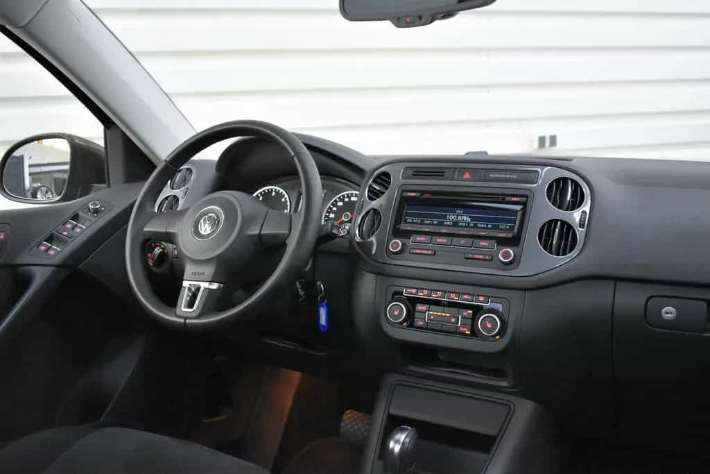 Volkswagen Tiguan Sport&Style 4M+Automatik+SHZ+Tempomat 02/2012-photo-13