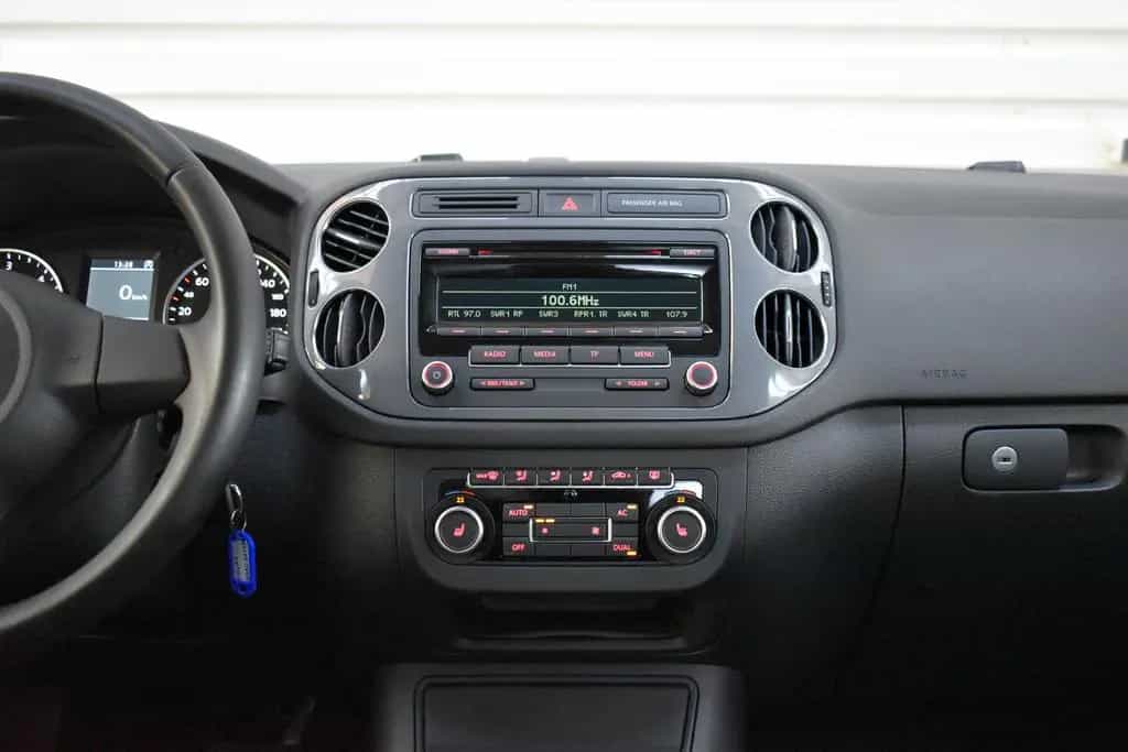 Volkswagen Tiguan Sport&Style 4M+Automatik+SHZ+Tempomat 02/2012-photo-18