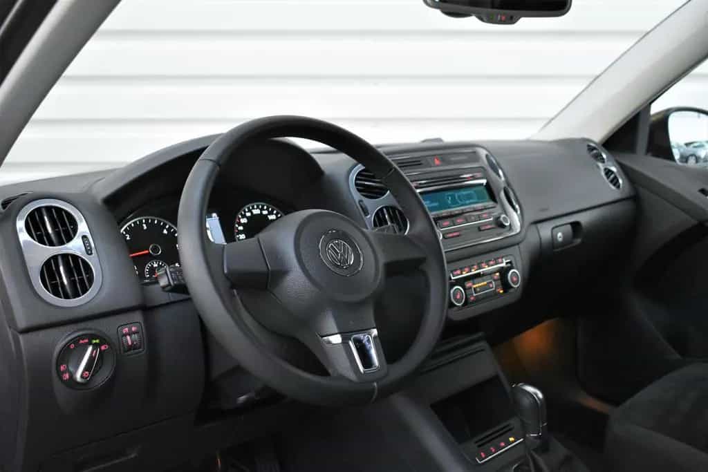 Volkswagen Tiguan Sport&Style 4M+Automatik+SHZ+Tempomat 02/2012-photo-6