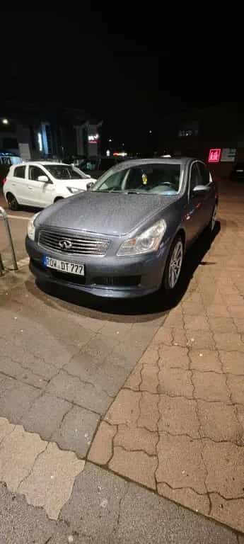 Infiniti G37 x V6 02/2010-photo-1