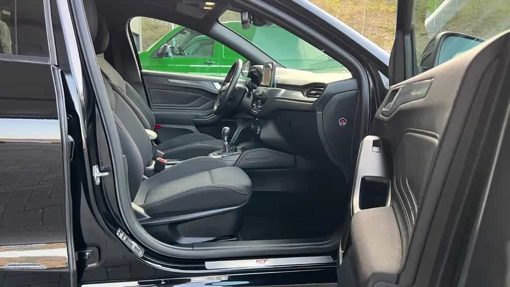 Ford Focus Turnier ST-Line * Kamera * APP * LED * DAB 02/2019-photo-15