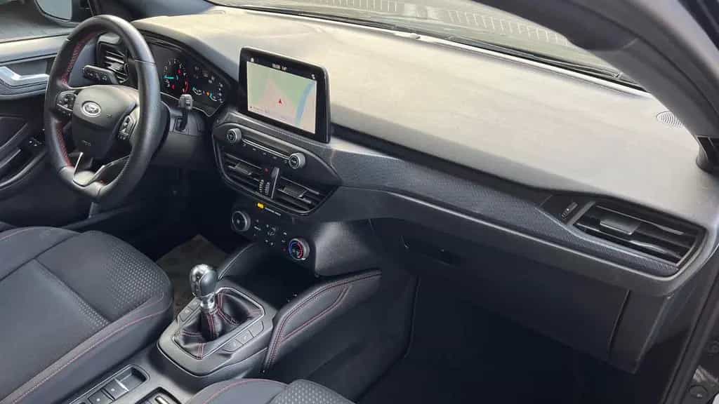 Ford Focus Turnier ST-Line * Kamera * APP * LED * DAB 02/2019-photo-16