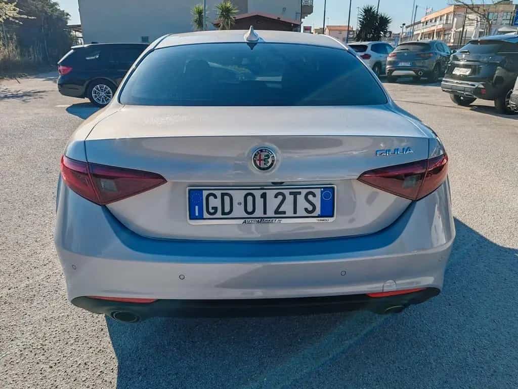 Alfa Romeo Giulia 2.2 TD AT8 190cv Ti 12/2020-photo-12