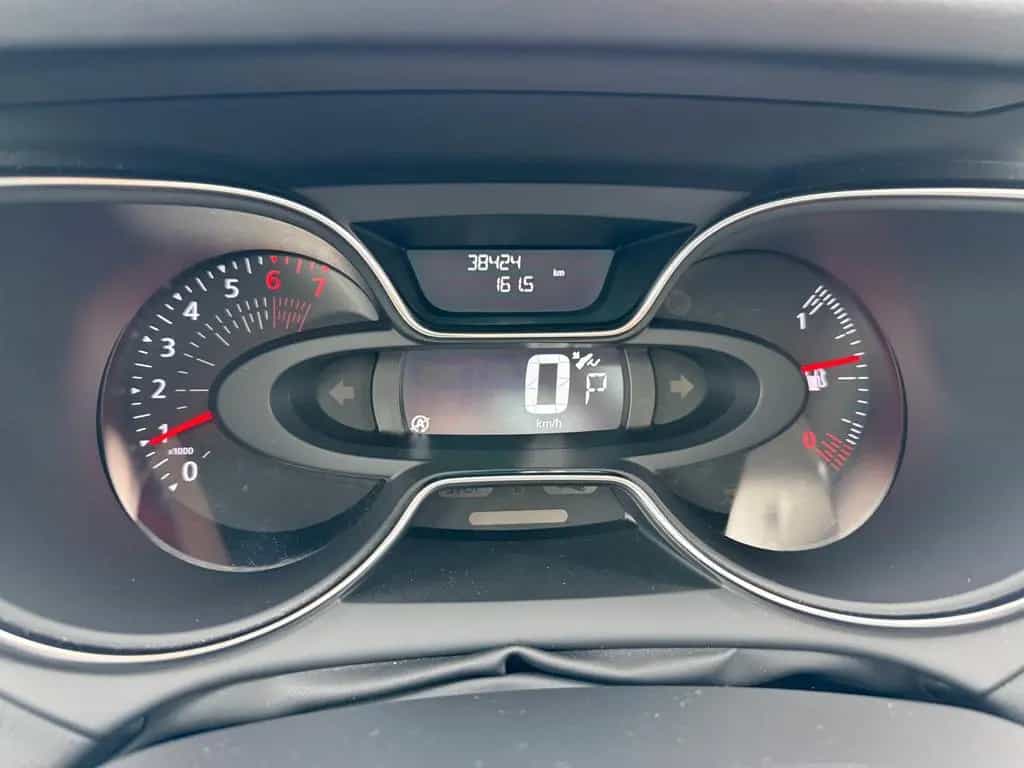 Renault Captur 03/2018-photo-23