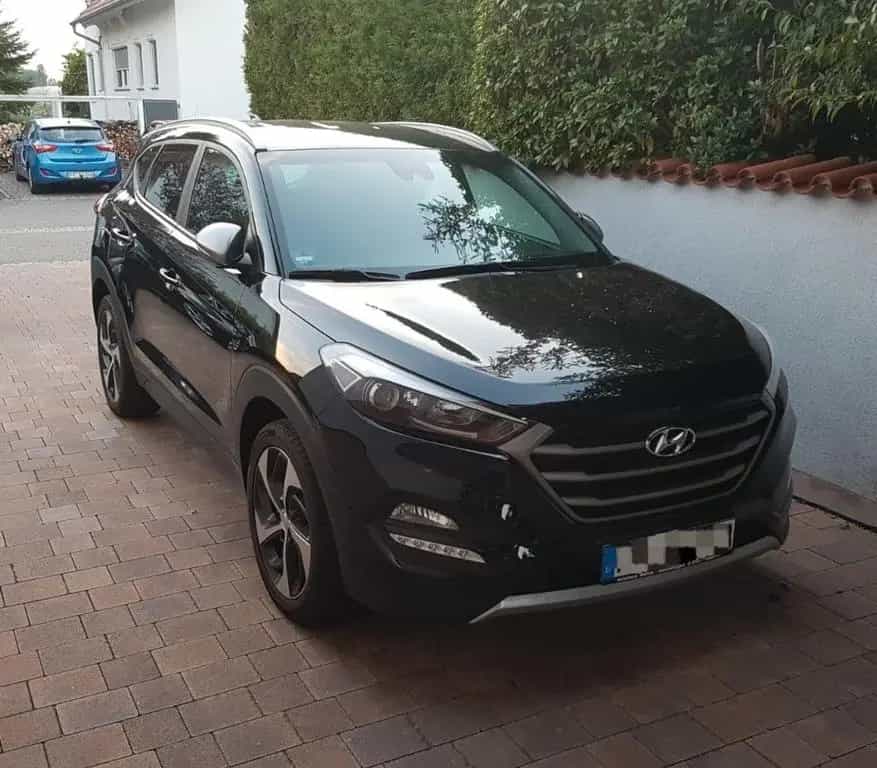Hyundai Tucson Advantage 4WD *DAB*Navi*Sitzheizung*PDC* 11/2017-photo-0