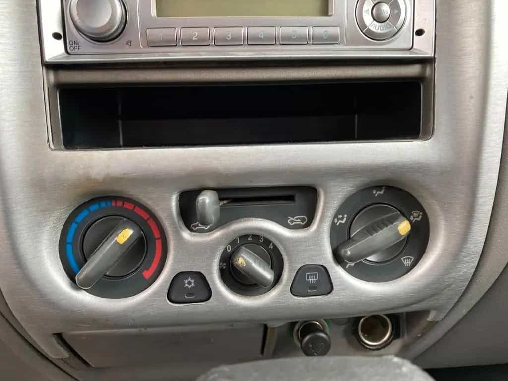 Isuzu D-Max 3.0 TD 4WD GANCIO TRAINO 01/2007-photo-10