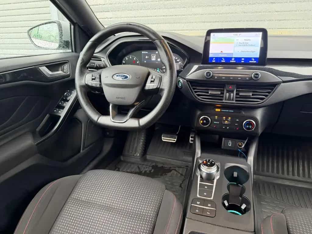 Ford Focus Turnier ST-Line 1-1HAND GARANTIE AUTOMATIK 04/2020-photo-14