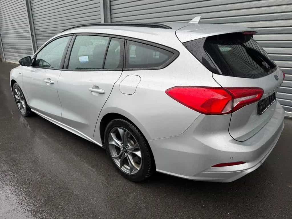 Ford Focus Turnier ST-Line 1-1HAND GARANTIE AUTOMATIK 04/2020-photo-3