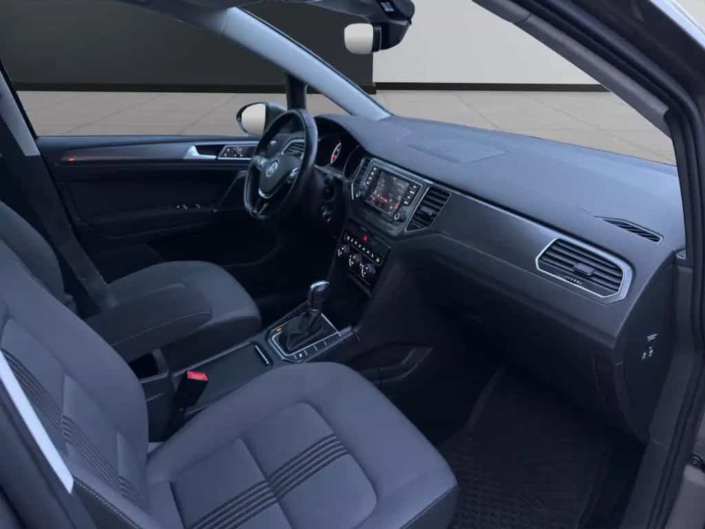 Volkswagen Golf Sportsvan VII Allstar BMT/Navi+Kamera+8X-LM 06/2017-photo-11