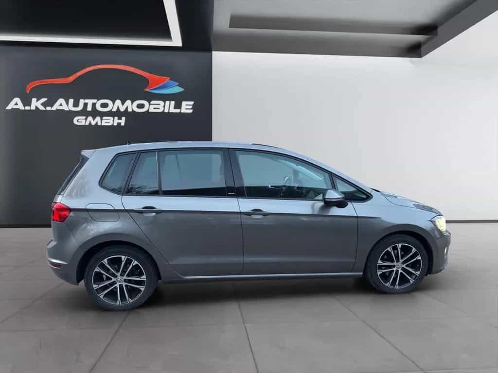 Volkswagen Golf Sportsvan VII Allstar BMT/Navi+Kamera+8X-LM 06/2017-photo-2