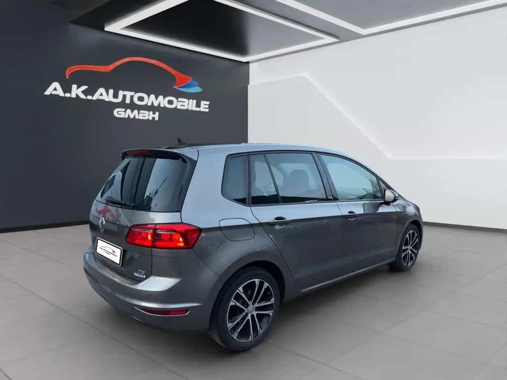 Volkswagen Golf Sportsvan VII Allstar BMT/Navi+Kamera+8X-LM 06/2017-photo-4