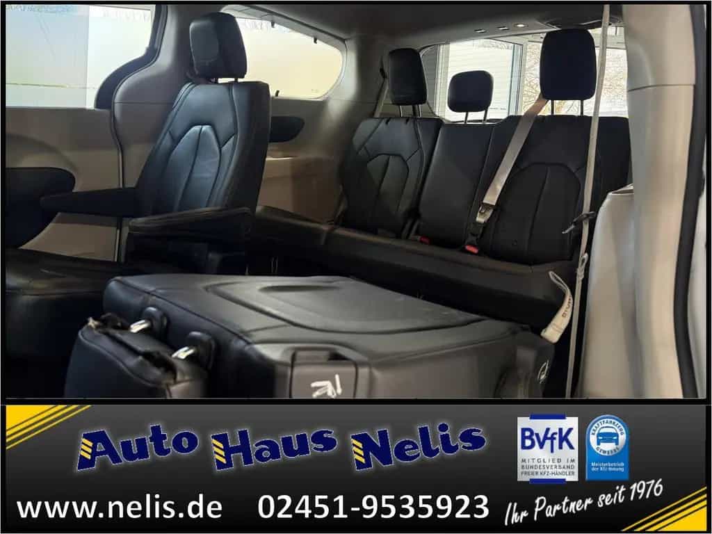 Chrysler Pacifica 7-Sitzer Allwetter Navi Android/Apple K 09/2016-photo-17