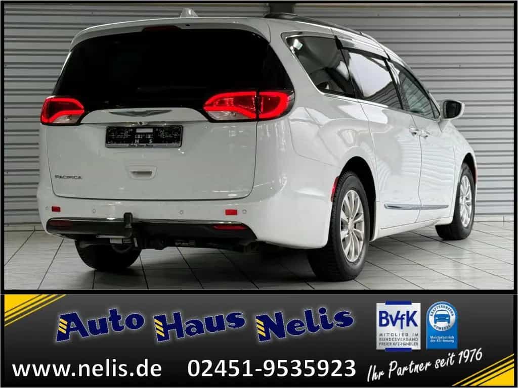 Chrysler Pacifica 7-Sitzer Allwetter Navi Android/Apple K 09/2016-photo-33