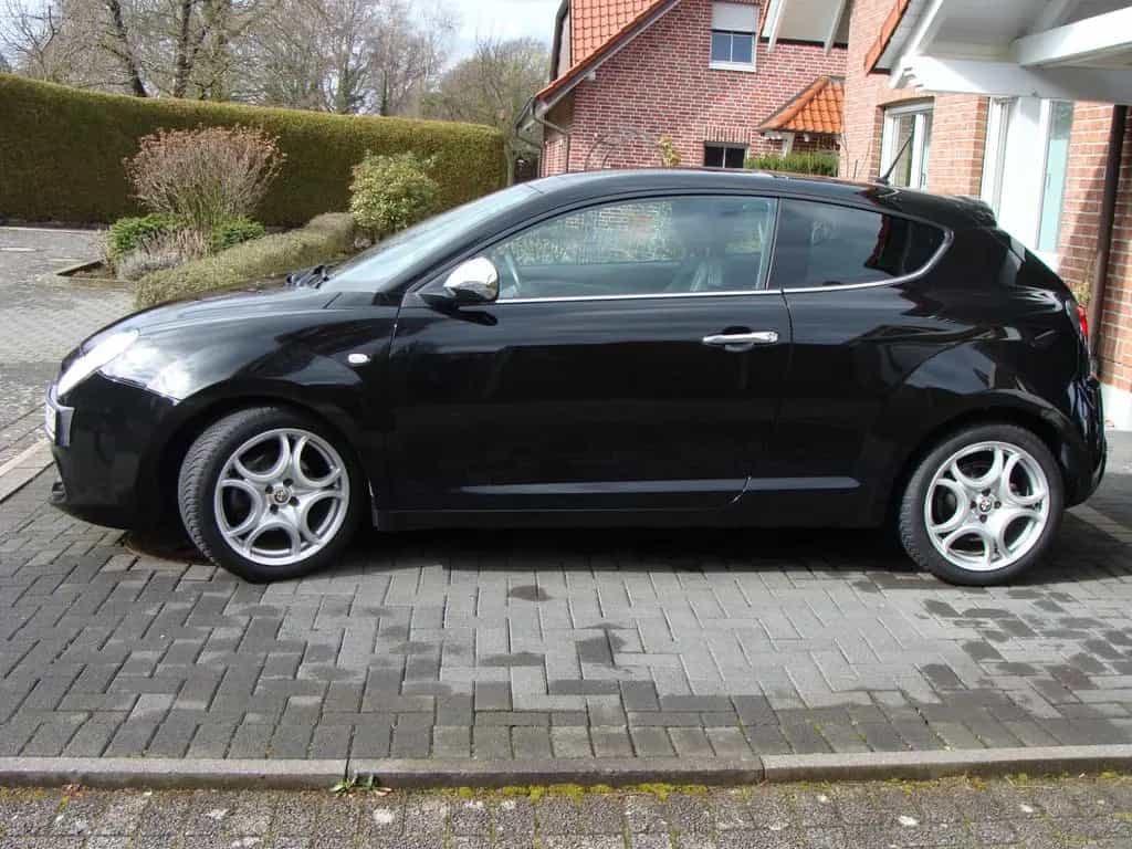 Alfa Romeo MiTo 1.4 TB 16V MultiAir TCT Vollausstattung 03/2012-photo-10