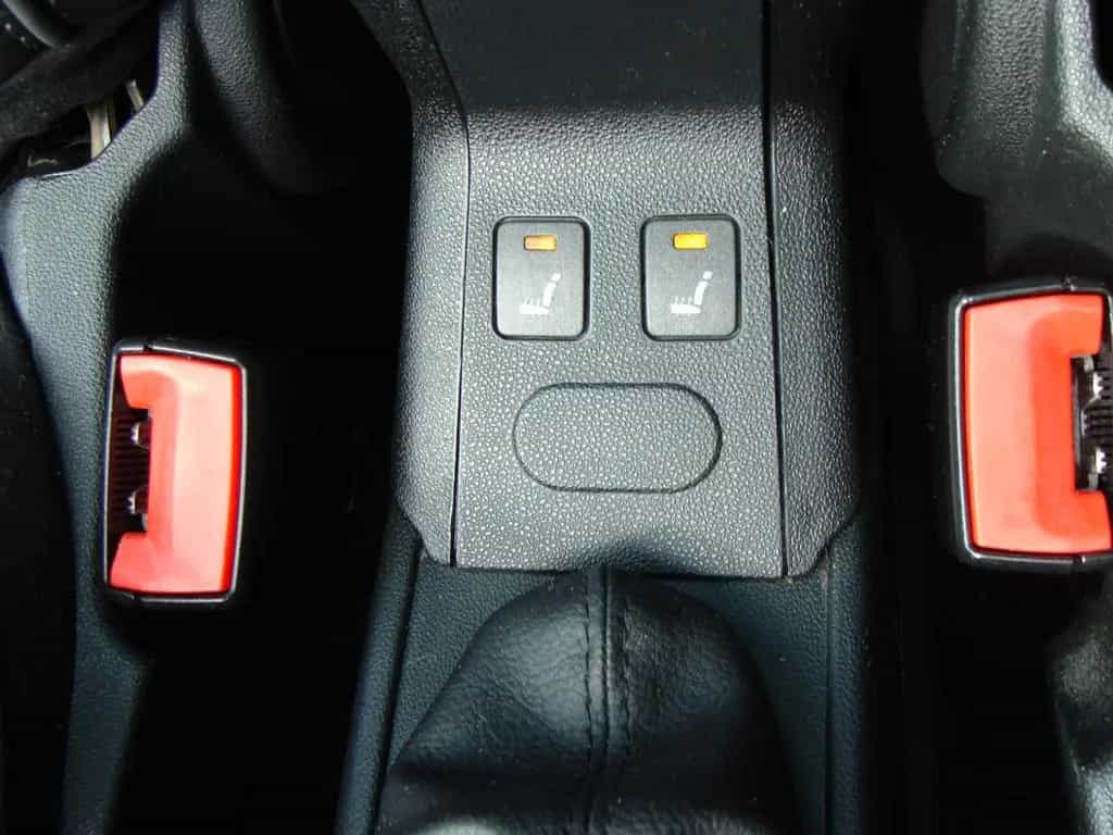 Alfa Romeo MiTo 1.4 TB 16V MultiAir TCT Vollausstattung 03/2012-photo-14