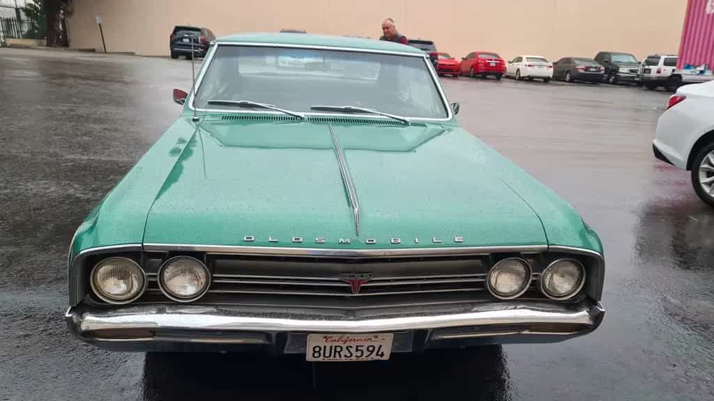 Oldsmobile Cutlass 07/1964-photo-5