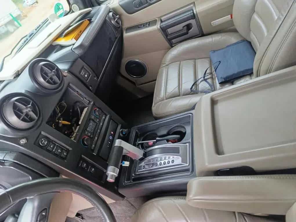 Hummer H2 07/2003-photo-12