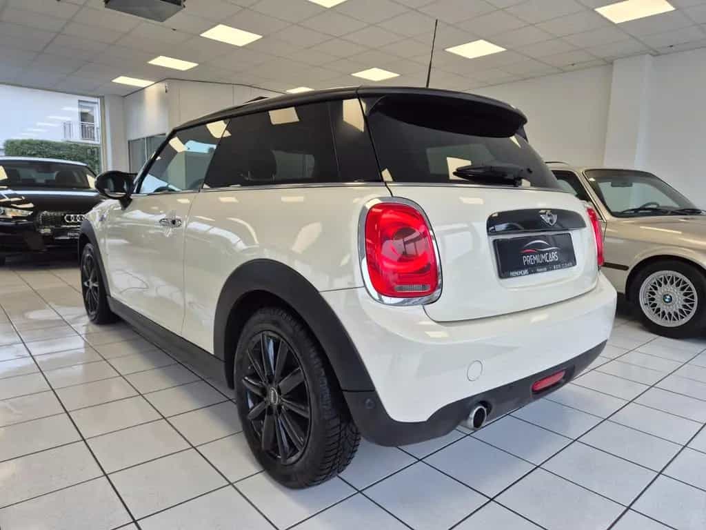 MINI Cooper D Sport |TEMPOMAT|NAVI| PANO|LED|AMBIENTE 12/2017-photo-5