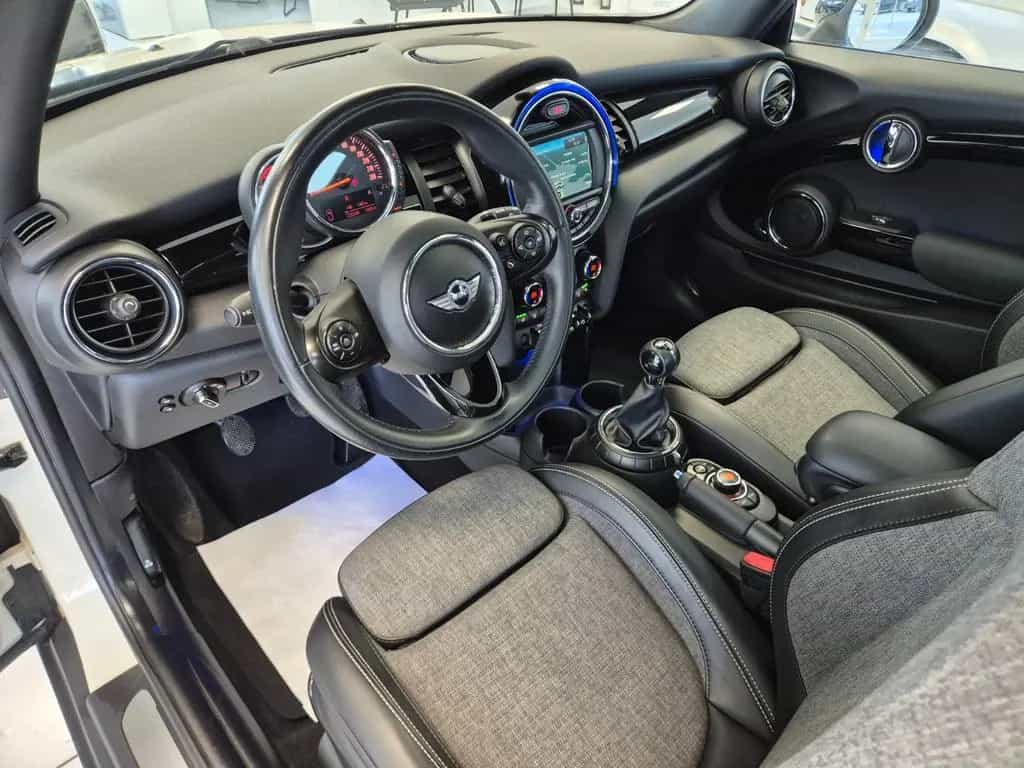 MINI Cooper D Sport |TEMPOMAT|NAVI| PANO|LED|AMBIENTE 12/2017-photo-9