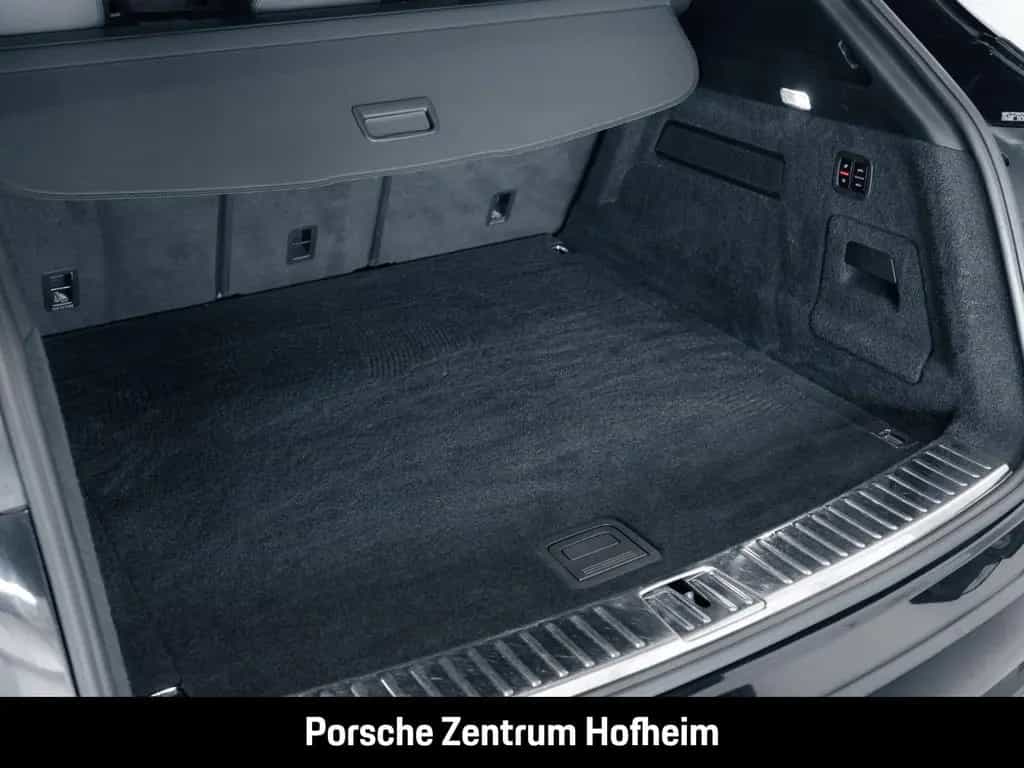 Porsche Cayenne Turbo HA-Lenkung InnoDrive Soft-Close 01/2020-photo-12
