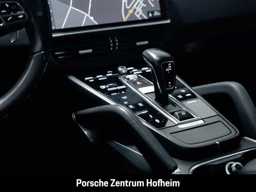 Porsche Cayenne Turbo HA-Lenkung InnoDrive Soft-Close 01/2020-photo-17