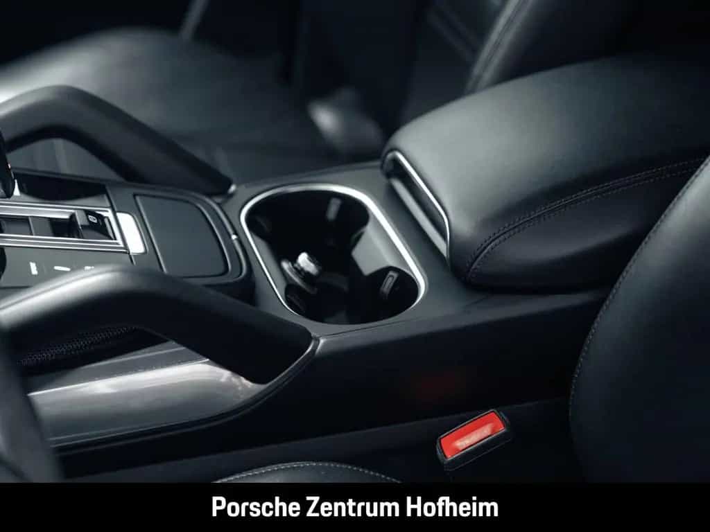 Porsche Cayenne Turbo HA-Lenkung InnoDrive Soft-Close 01/2020-photo-20