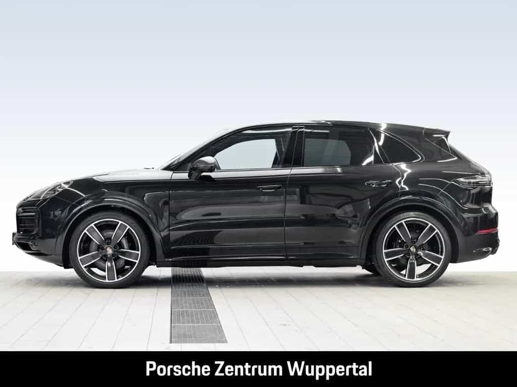 Porsche Cayenne S Platinum Edition Sportabgas InnoDrive 01/2023-photo-1