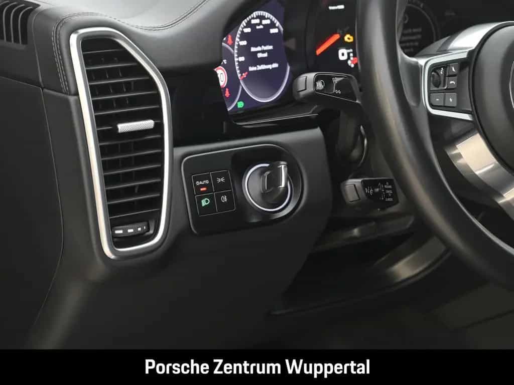 Porsche Cayenne S Platinum Edition Sportabgas InnoDrive 01/2023-photo-10