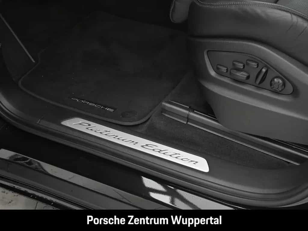 Porsche Cayenne S Platinum Edition Sportabgas InnoDrive 01/2023-photo-12