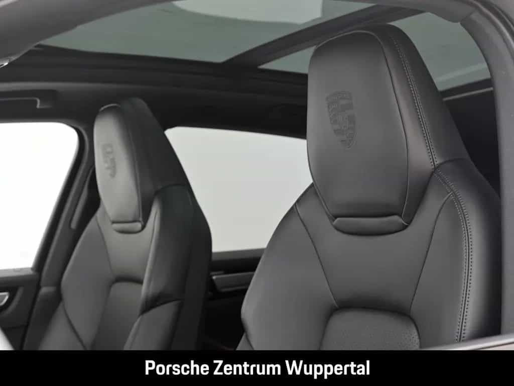 Porsche Cayenne S Platinum Edition Sportabgas InnoDrive 01/2023-photo-14