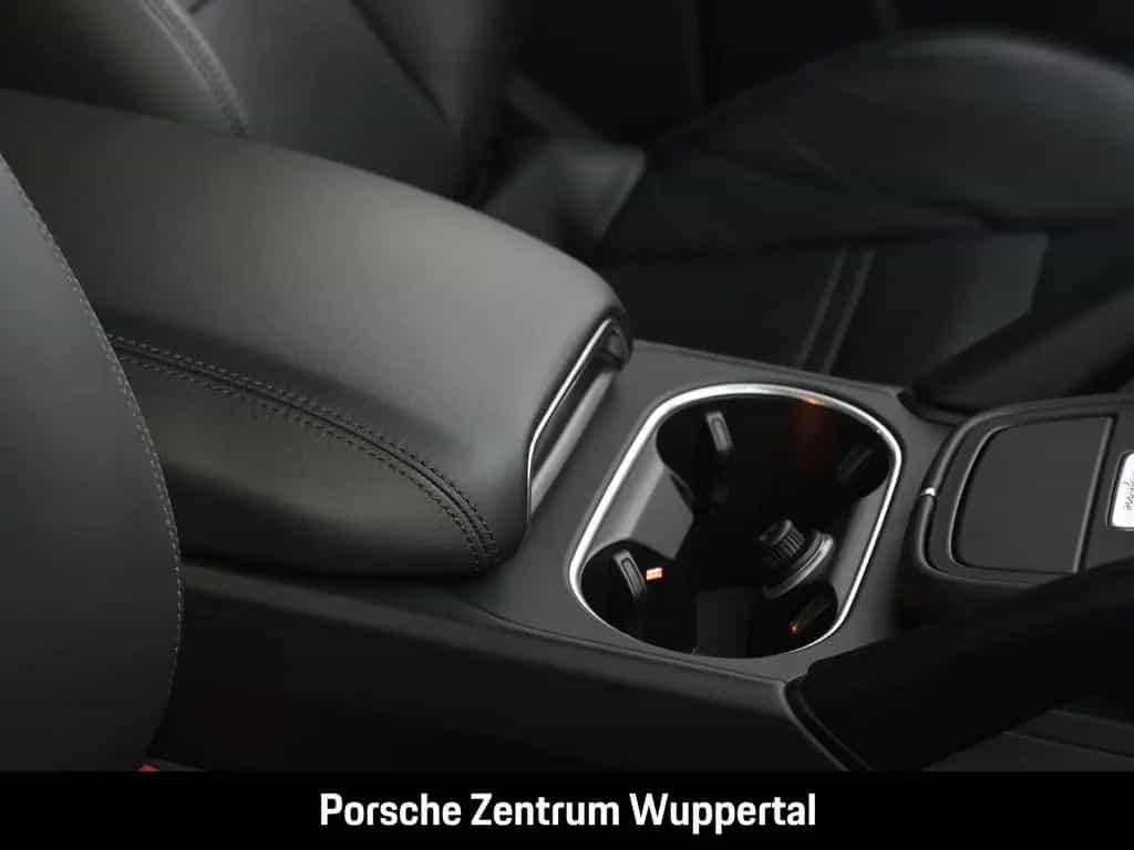 Porsche Cayenne S Platinum Edition Sportabgas InnoDrive 01/2023-photo-23