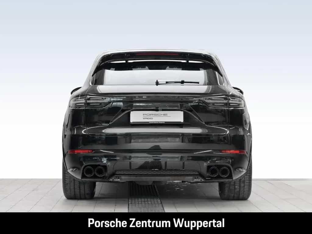 Porsche Cayenne S Platinum Edition Sportabgas InnoDrive 01/2023-photo-4