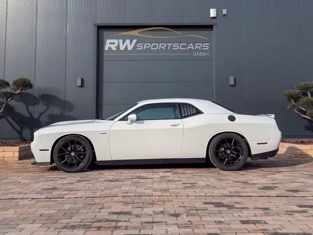 Dodge Challenger 01/2018-photo-2