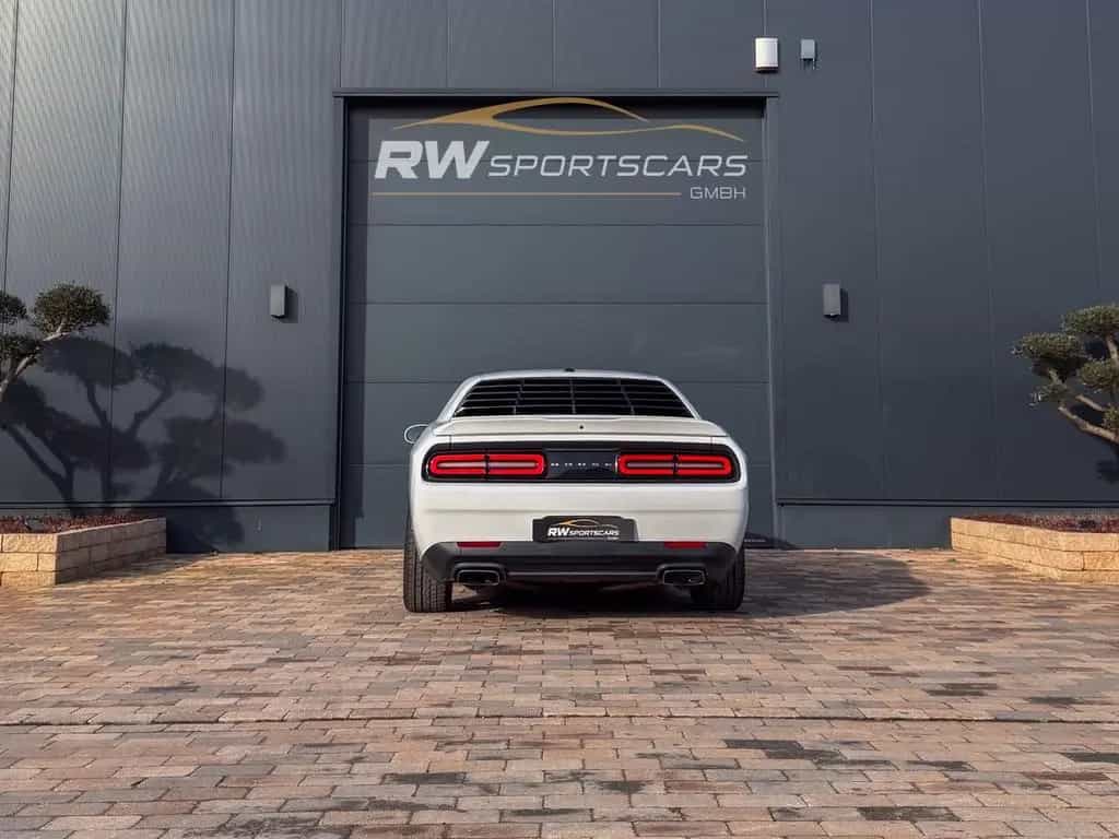 Dodge Challenger 01/2018-photo-4