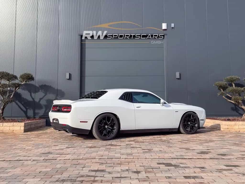 Dodge Challenger 01/2018-photo-5