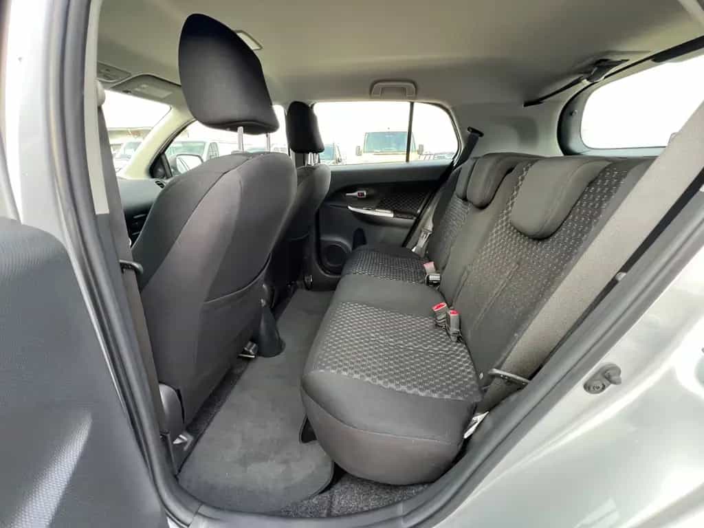 Toyota Urban Cruiser 1.3 74kW lückenloses Scheckheft ! 12/2011-photo-22