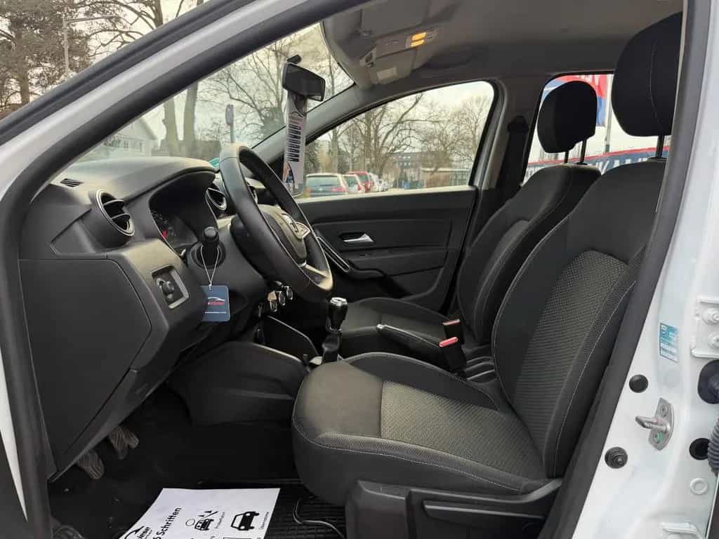 Dacia Duster II 1.6 Comfort*Nav*Carplay*Klima*Temp*PDC 04/2019-photo-18