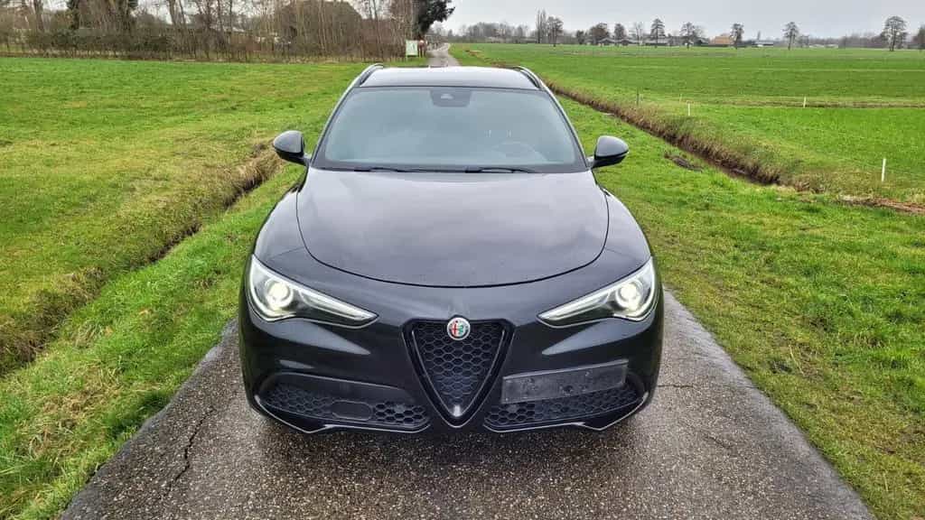 Alfa Romeo Stelvio 2.2 Diesel 16V 118kW AT8 - Veloce 09/2019-photo-2