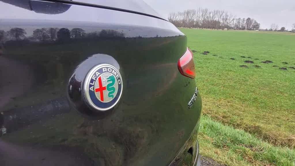 Alfa Romeo Stelvio 2.2 Diesel 16V 118kW AT8 - Veloce 09/2019-photo-4