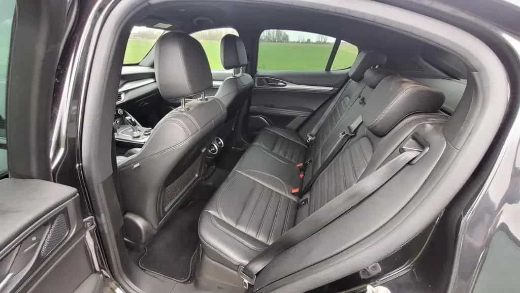 Alfa Romeo Stelvio 2.2 Diesel 16V 118kW AT8 - Veloce 09/2019-photo-9