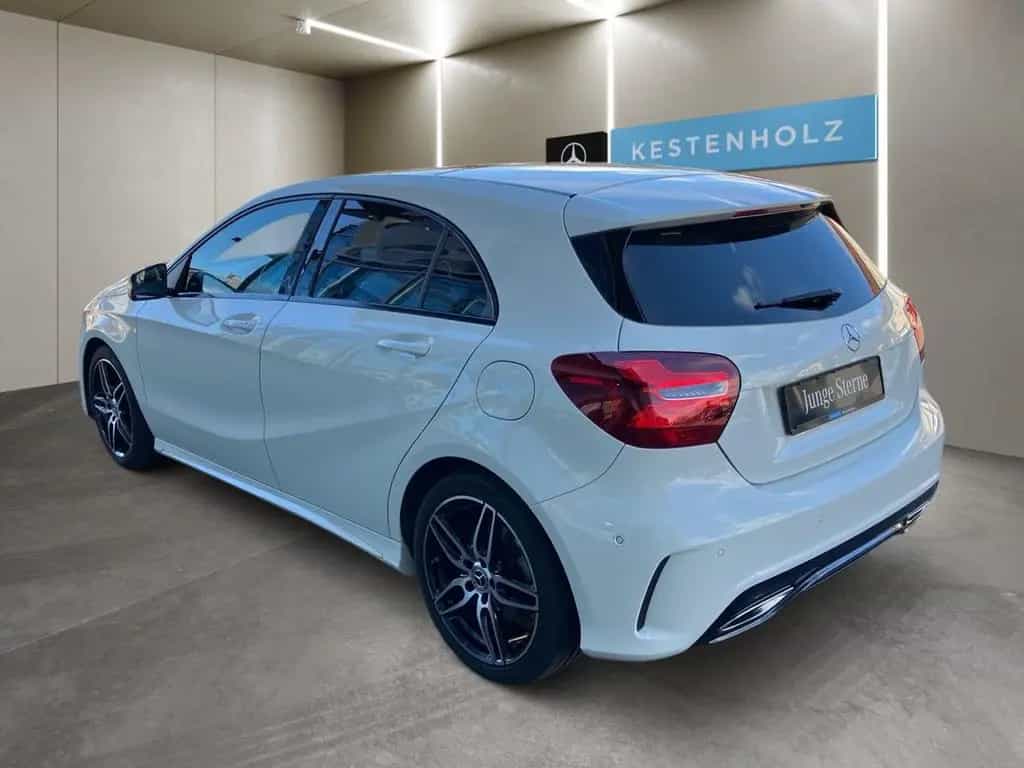 Mercedes-Benz A-Class 250 4M AMG Harman COMAND LED Night Kamera EDW 05/2018-photo-5