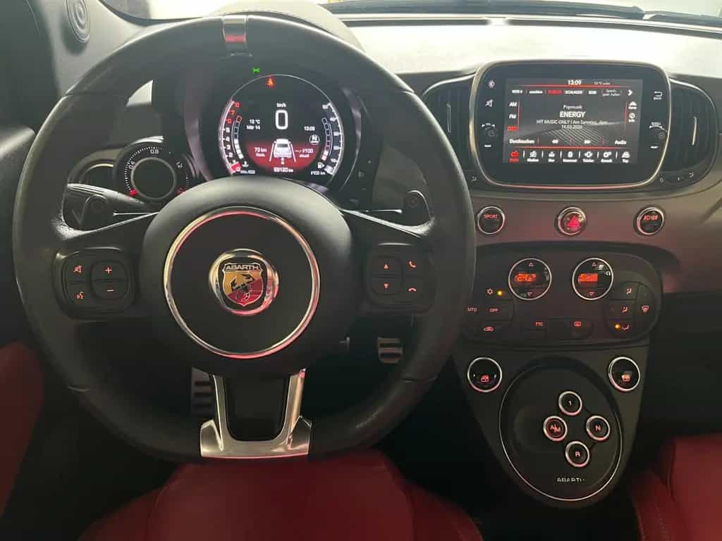 Abarth 595 Turismo/Automatik/Leder/Xenon/PDC/CarPlay 04/2020-photo-21