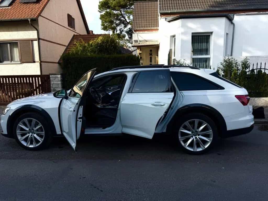 Audi A6 Allroad Quattro 50 3.0 TDI LED 360... 08/2020-photo-2