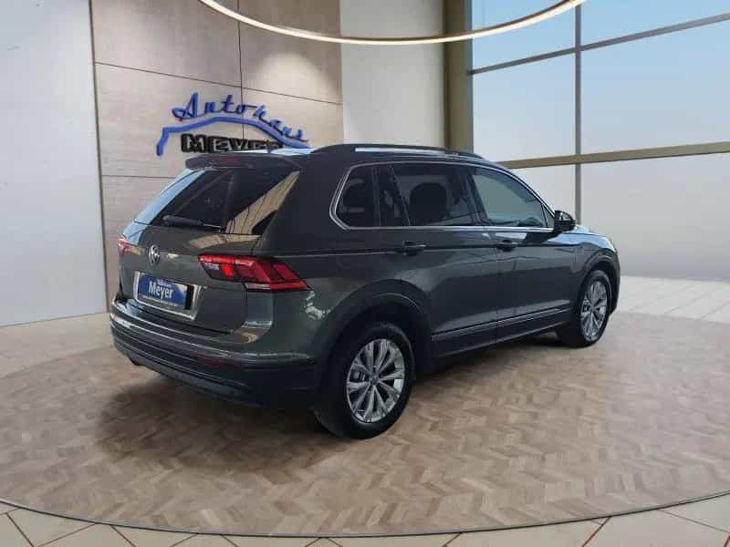 Volkswagen Tiguan 1,5TSI DSG Voll-LED/Navi/ACC/Keyless 03/2019-photo-4